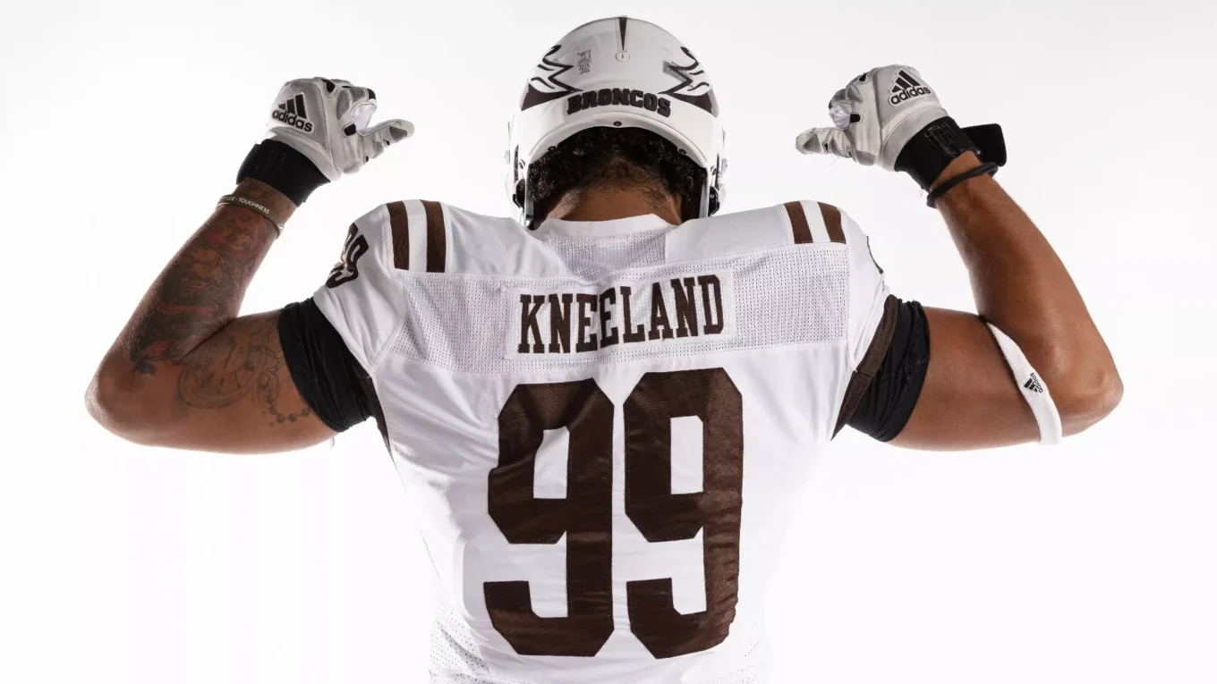 Dallas Cowboys Player Marshawn Kneeland Dies at 24