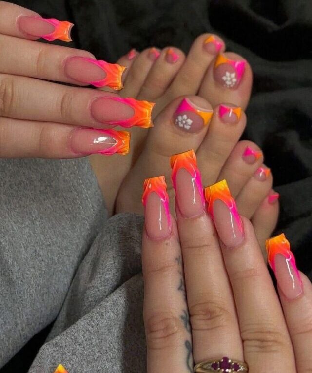 Featuring beautiful creations by Tint And Tip Studio 💅